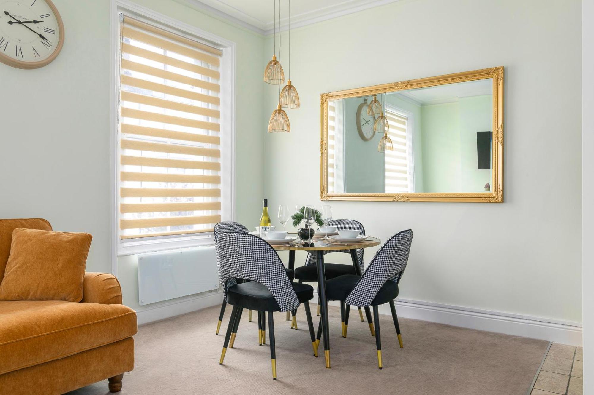 Cosy Flat 5 Min From Holland Park Station! London Lägenhet Exteriör bild