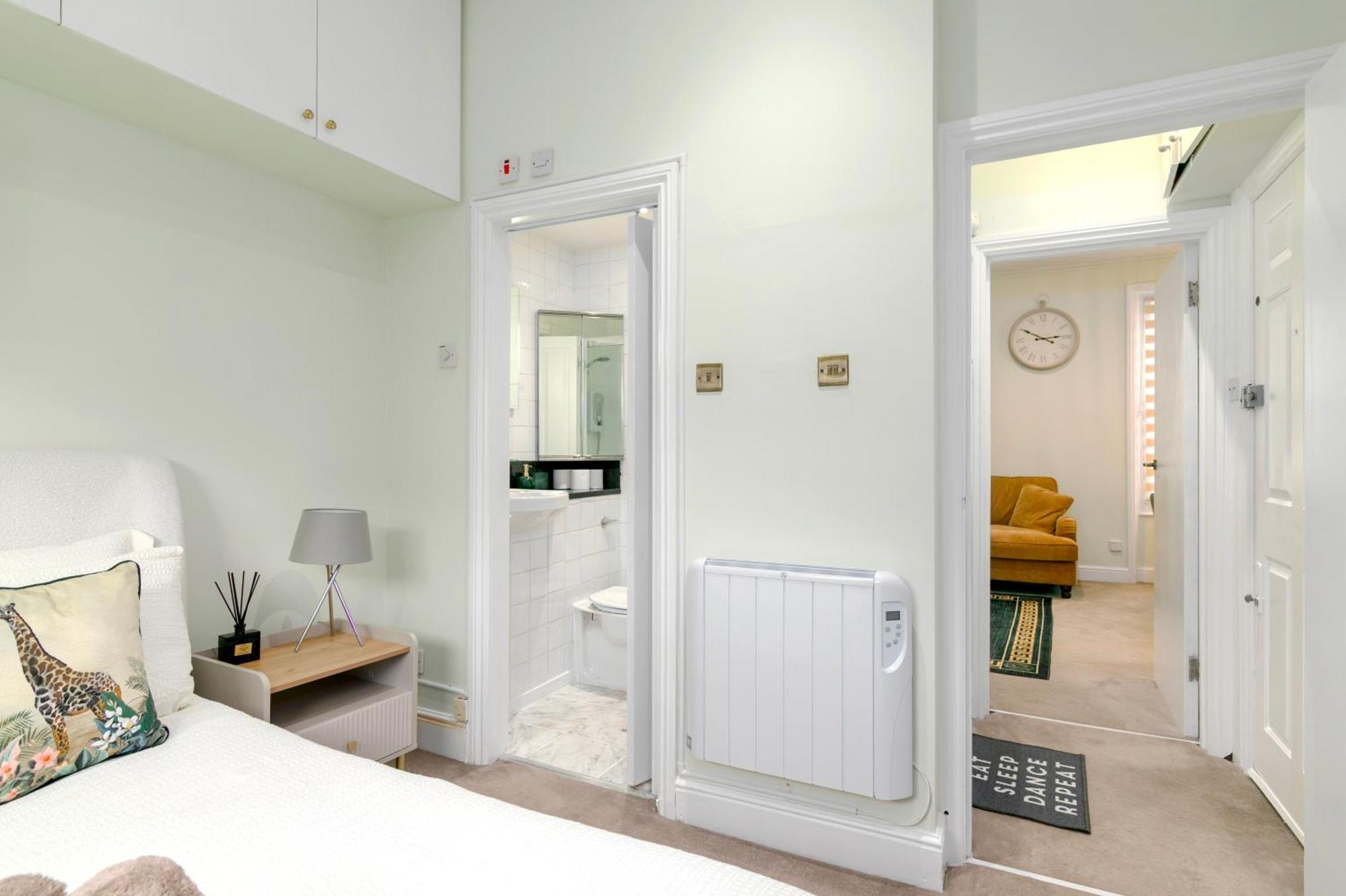 Cosy Flat 5 Min From Holland Park Station! London Lägenhet Exteriör bild